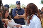 Accin antimilitarista contra el stand del ejrcito espaol en Educ@emplea (Alacant)